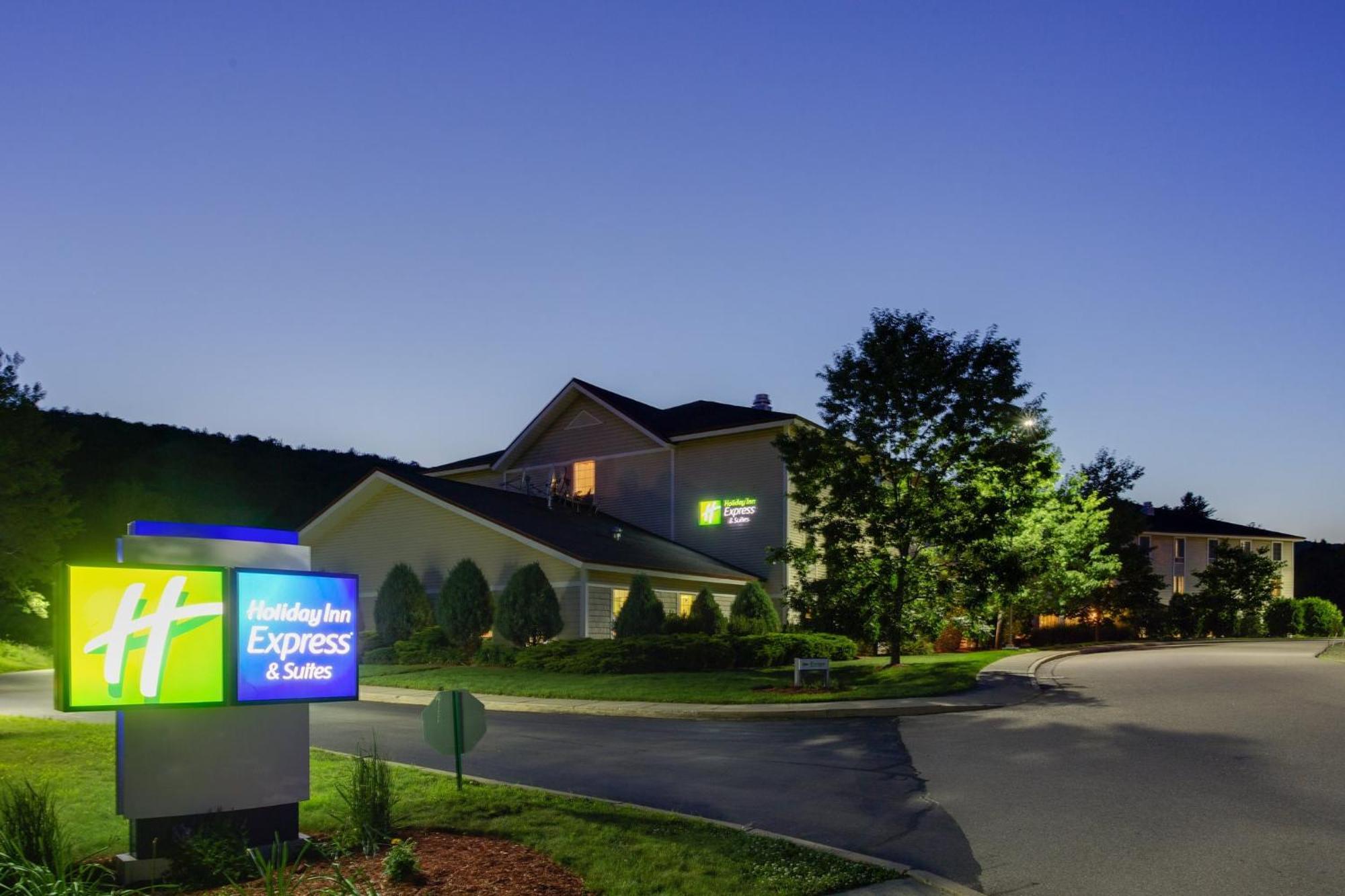 Holiday Inn Express Hotel & Suites Brattleboro By Ihg Екстер'єр фото
